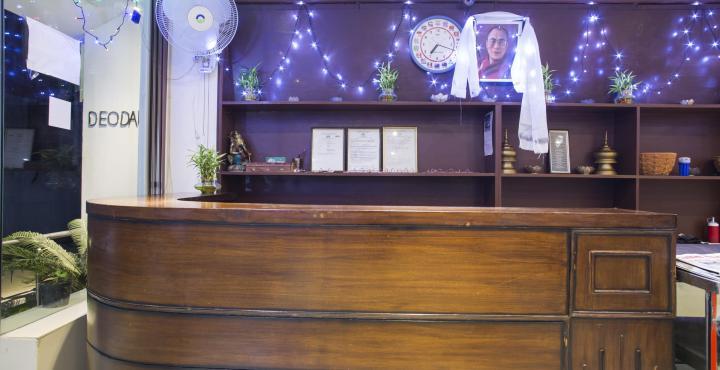 דרמסאלה Hotel Deodar Villa מראה חיצוני תמונה
